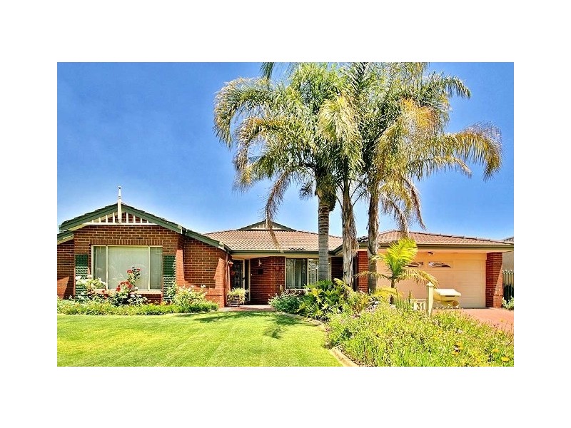 31 Tritonia Rise, Thornlie WA 6108