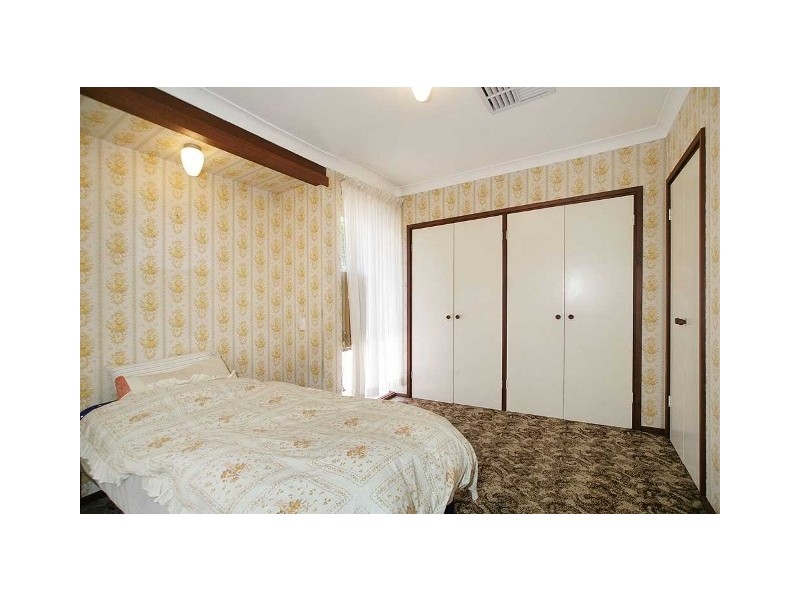 43 Allamanda Way, Forrestfield WA 6058