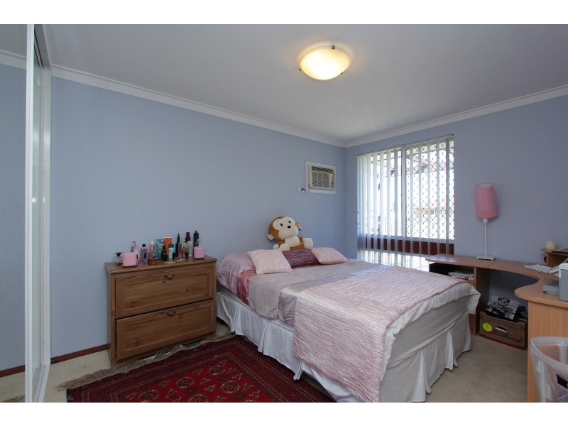 6 Ruby Ave, Langford WA 6147