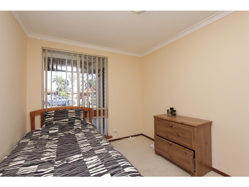 6 Ruby Ave, Langford WA 6147