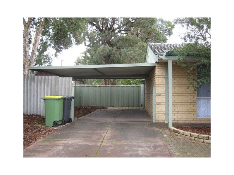 17 Southern River Road, Gosnells WA 6110