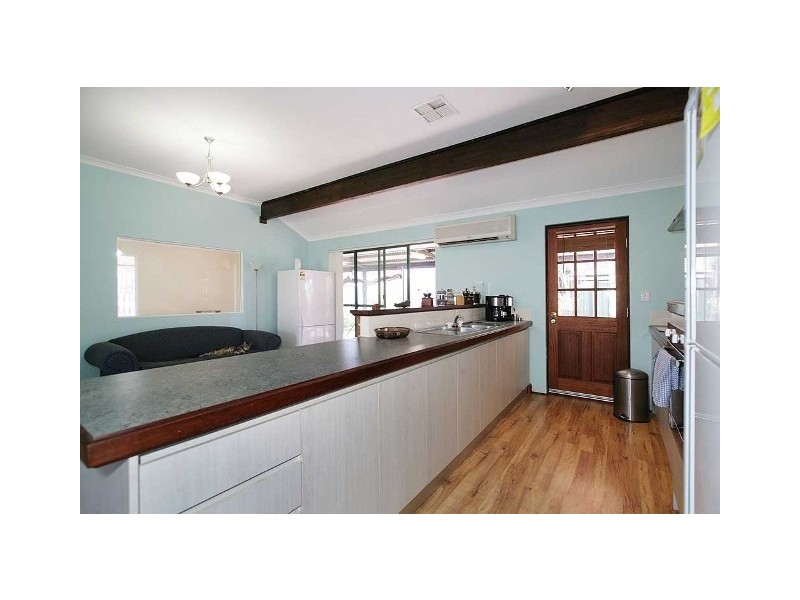 5 Madden Place, Huntingdale WA 6110