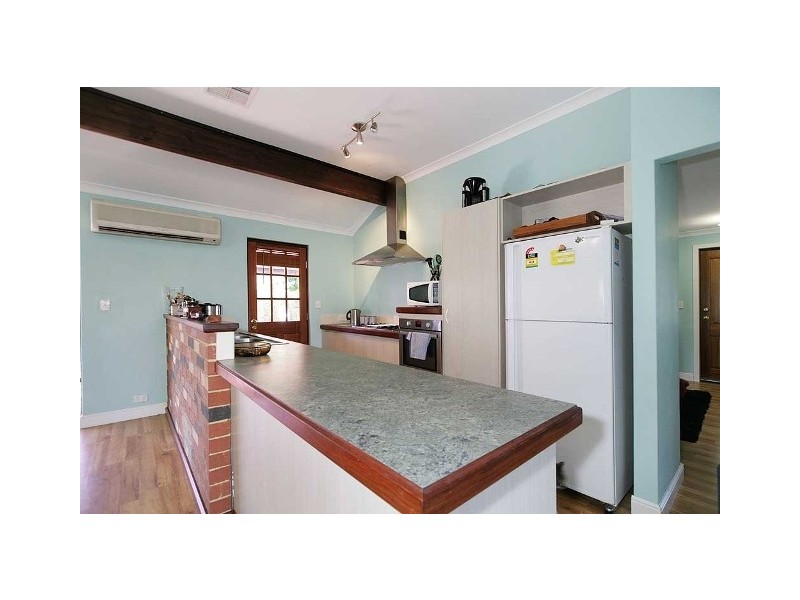 5 Madden Place, Huntingdale WA 6110