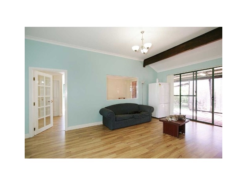 5 Madden Place, Huntingdale WA 6110