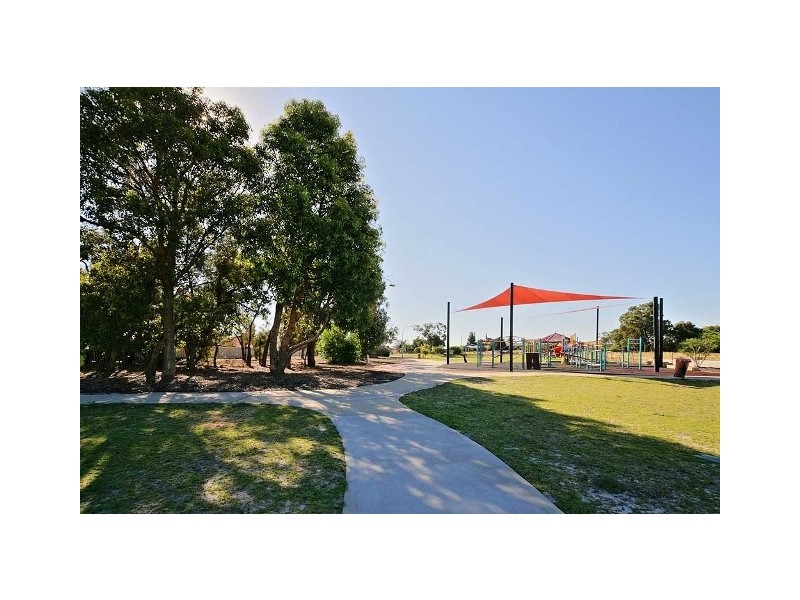 5 Madden Place, Huntingdale WA 6110