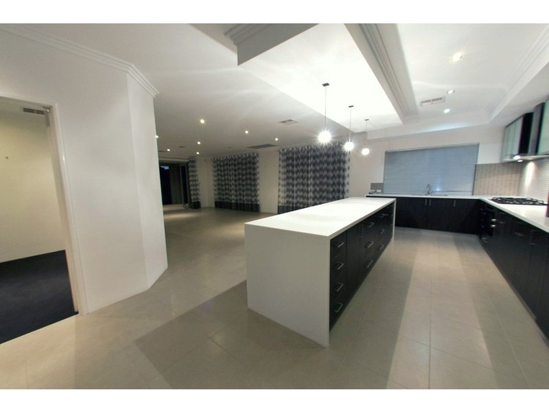 31 Splendid Gardens, Harrisdale WA 6112