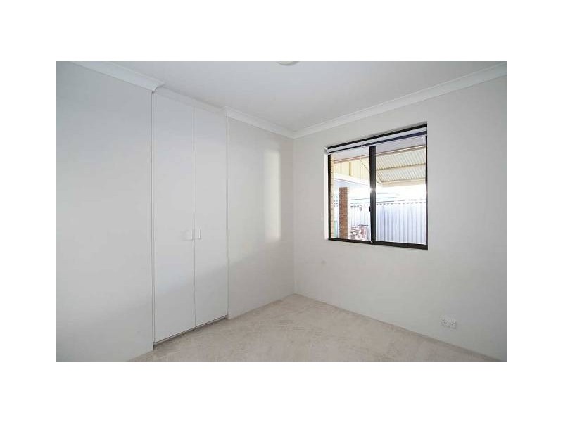 10 Bulrush Drive, Bibra Lake WA 6163