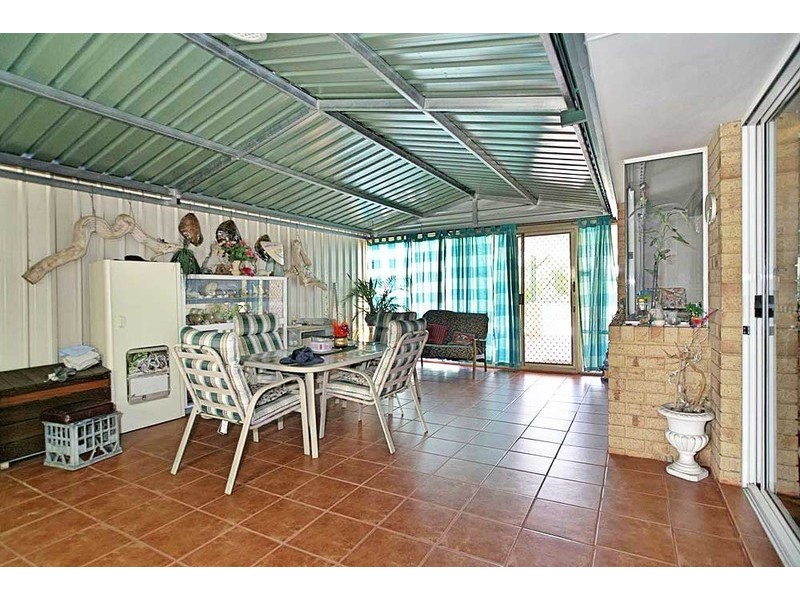 26 Brockholes Street, Bullsbrook WA 6084