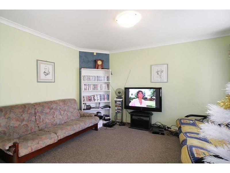 16 Leatherwood Way, Huntingdale WA 6110