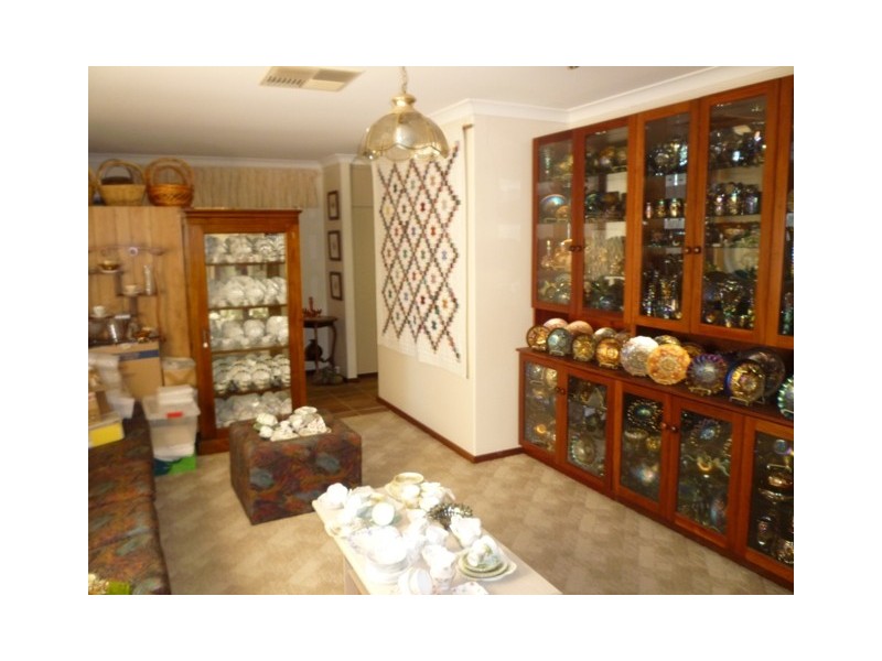 38  Phillips Street, Maddington WA 6109