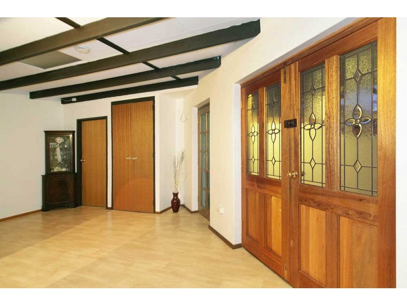 21 Chevalier Way, Thornlie WA 6108