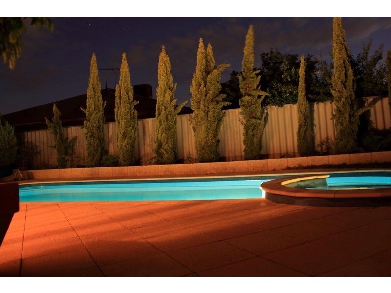 12 Sugarwood Drive, Thornlie WA 6108