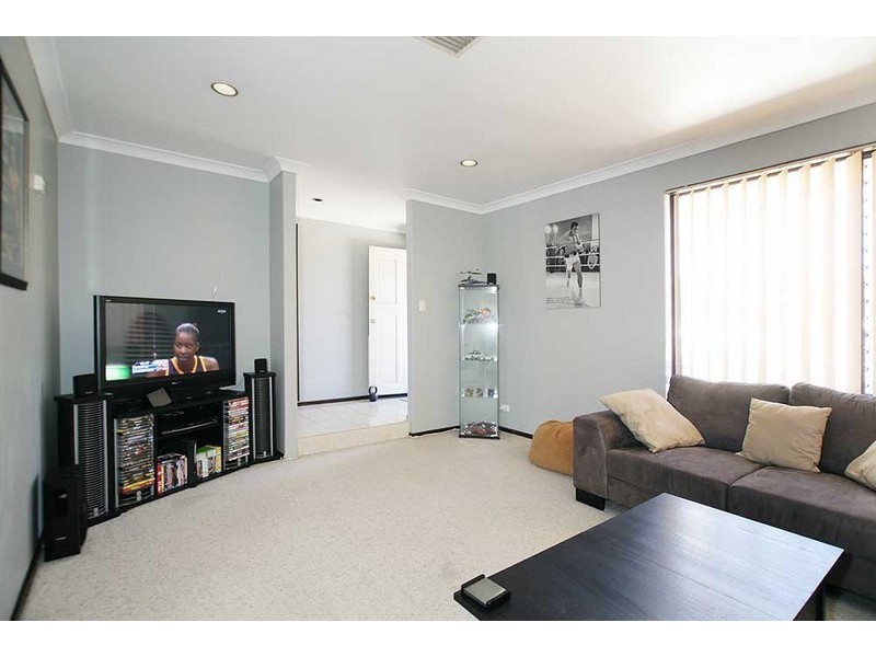 22 Rosemary Court, Huntingdale WA 6110