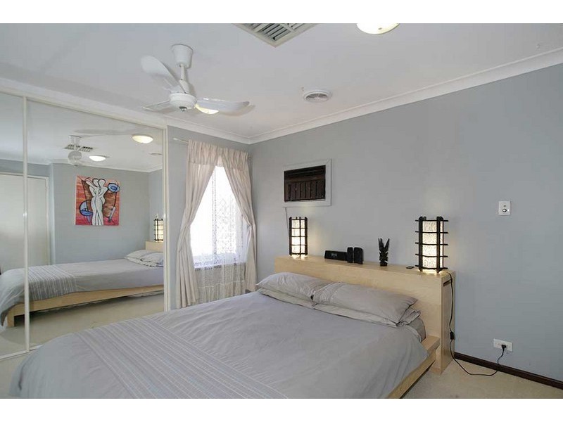 22 Rosemary Court, Huntingdale WA 6110