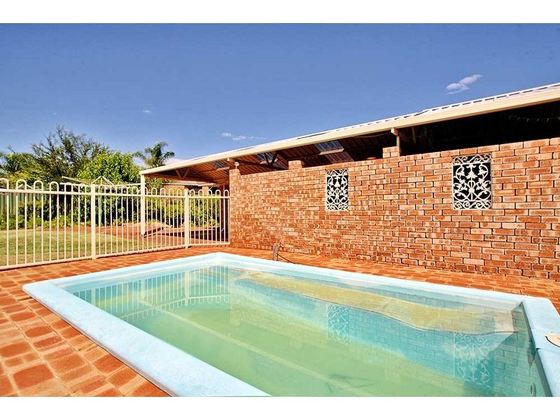 22 Rosemary Court, Huntingdale WA 6110