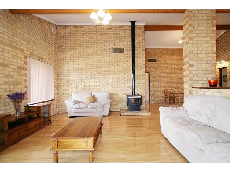 6 Gimlet Place, Thornlie WA 6108