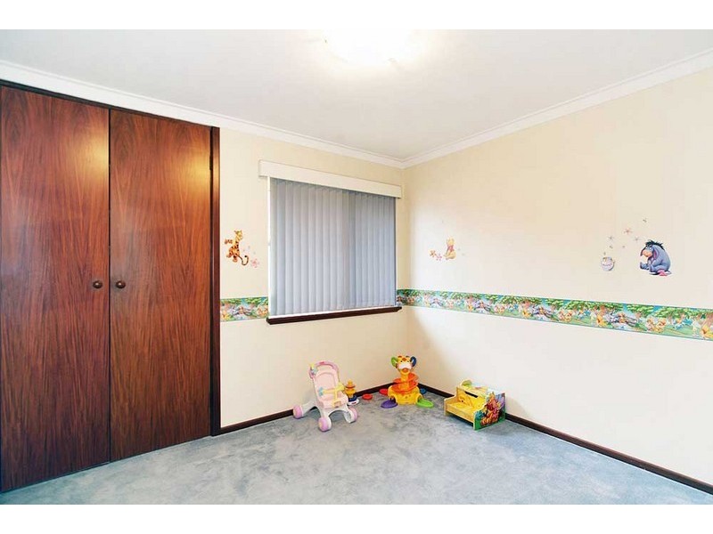 6 Gimlet Place, Thornlie WA 6108