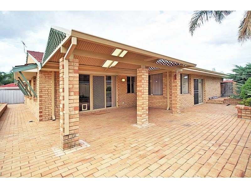 6 Gimlet Place, Thornlie WA 6108