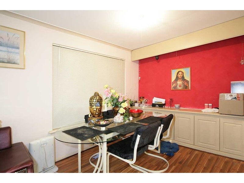 5 Dobell Street, Huntingdale WA 6110