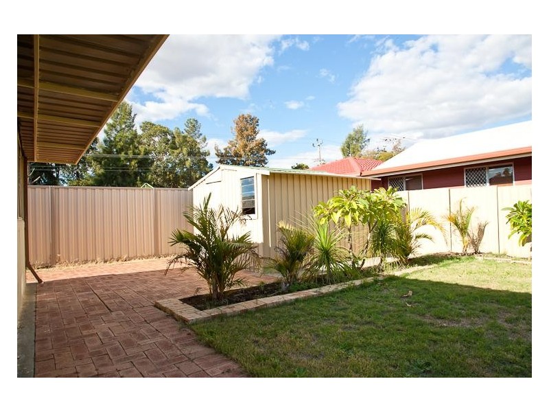 2B Anaconda Drive, Gosnells WA 6110