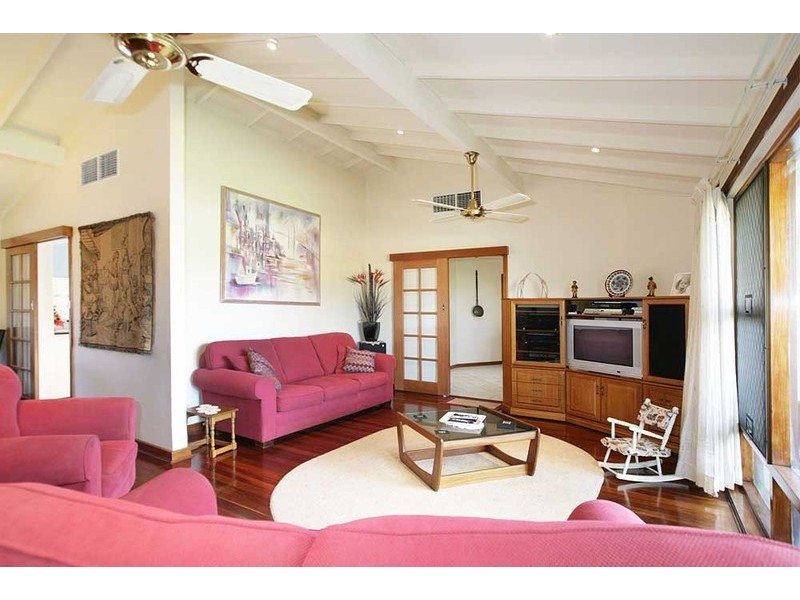 14 Reach Place, Huntingdale WA 6110