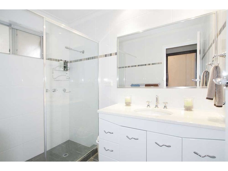 11 Cardington Way, Huntingdale WA 6110