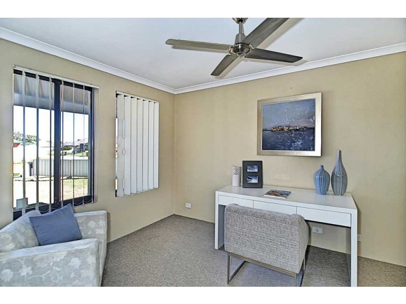 16 Kemshall Way, Maddington WA 6109