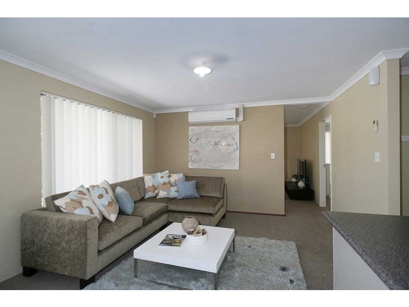 16 Kemshall Way, Maddington WA 6109