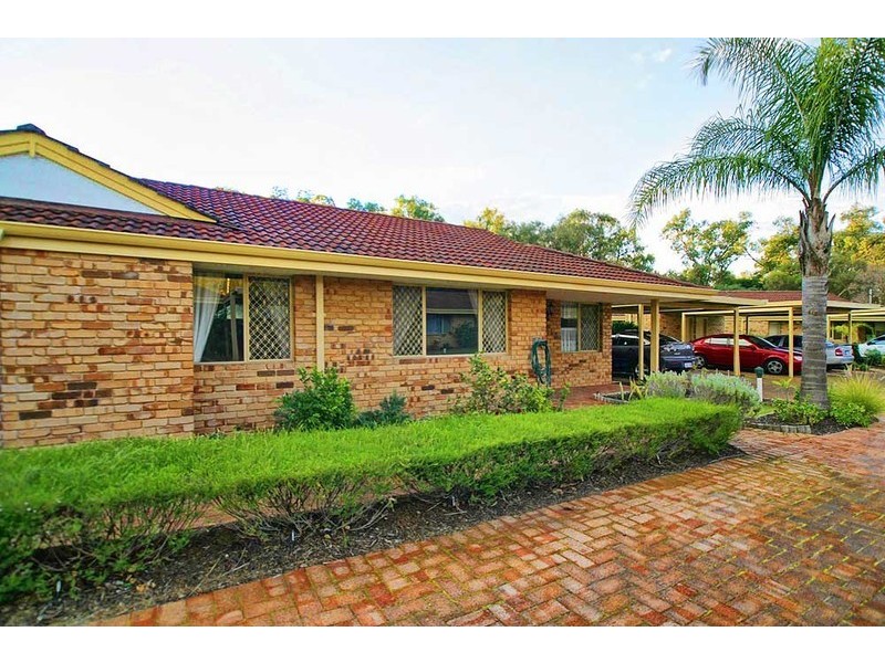 20/24 Southdown Place, Thornlie WA 6108