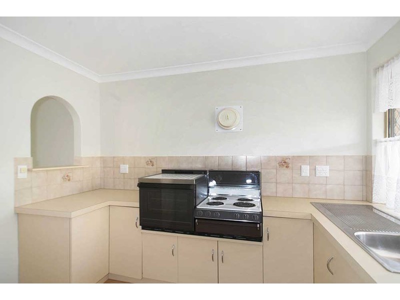 20/24 Southdown Place, Thornlie WA 6108