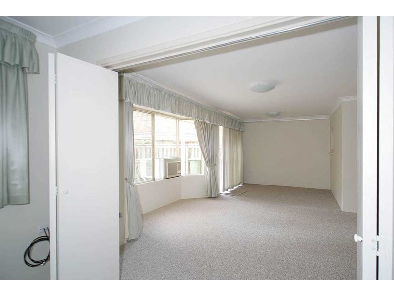 20/24 Southdown Place, Thornlie WA 6108