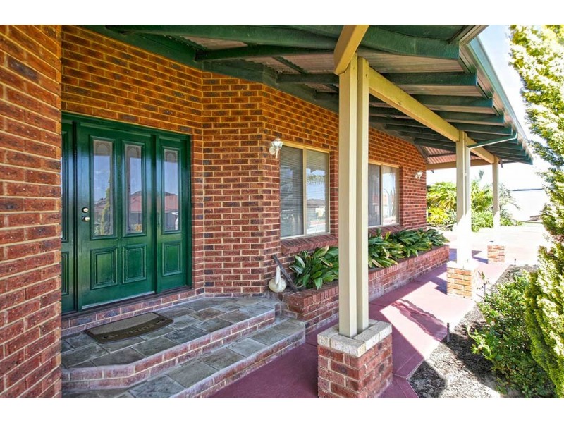 3 Boongala Cct, Canning Vale WA 6155