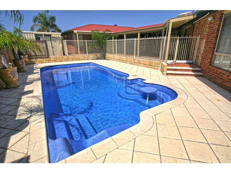 3 Boongala Cct, Canning Vale WA 6155