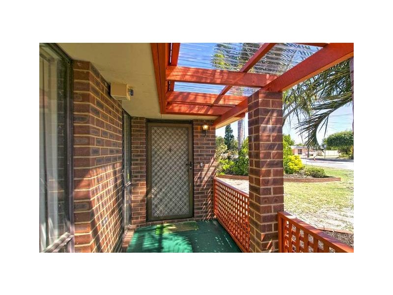84 Hume Road, Thornlie WA 6108