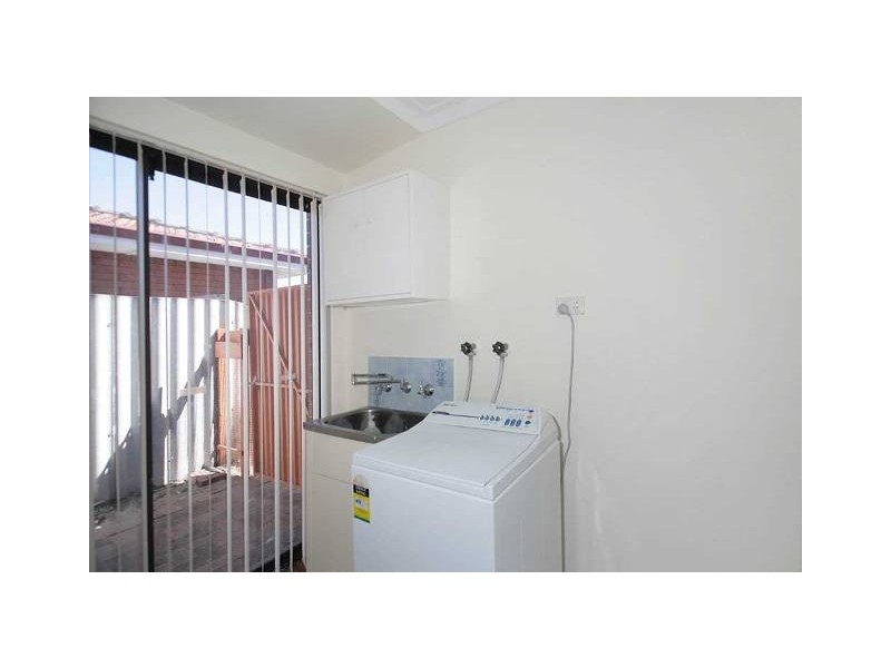 84 Hume Road, Thornlie WA 6108