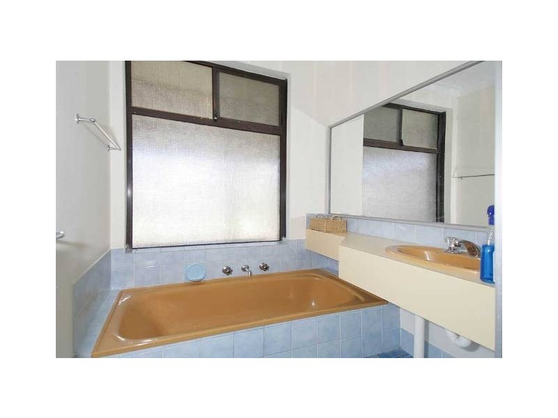 84 Hume Road, Thornlie WA 6108