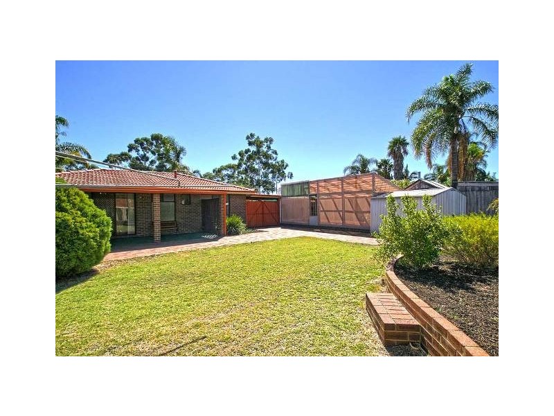 84 Hume Road, Thornlie WA 6108