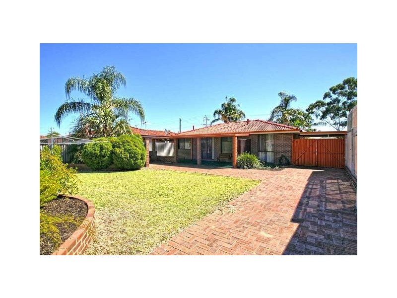 84 Hume Road, Thornlie WA 6108
