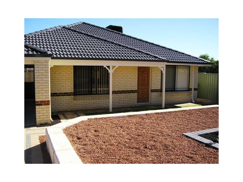 79 Fremantle Road, Gosnells WA 6110