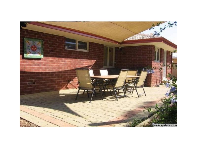 14 Offord Street, Armadale WA 6112