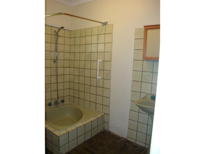 62  Weston Street, Maddington WA 6109