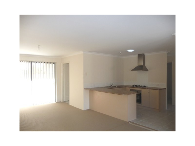2/98-100 Wheatley Street,, Gosnells WA 6110