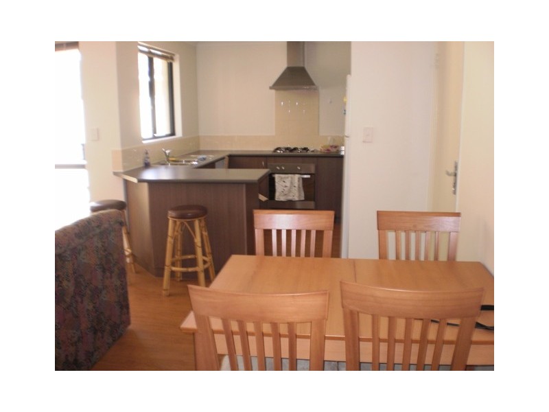 3/69 Bert Street, Gosnells WA 6110