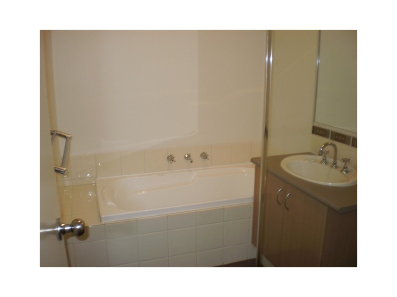 3/69 Bert Street, Gosnells WA 6110