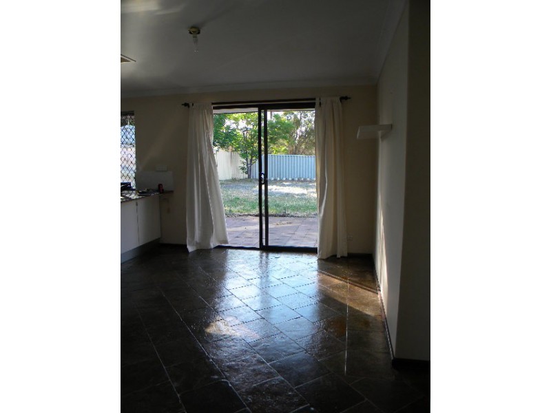 80 Greenway Avenue, Thornlie WA 6108