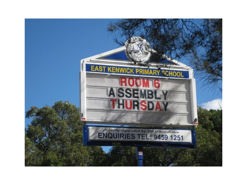 4 / 211 Brixton Street, Kenwick WA 6107