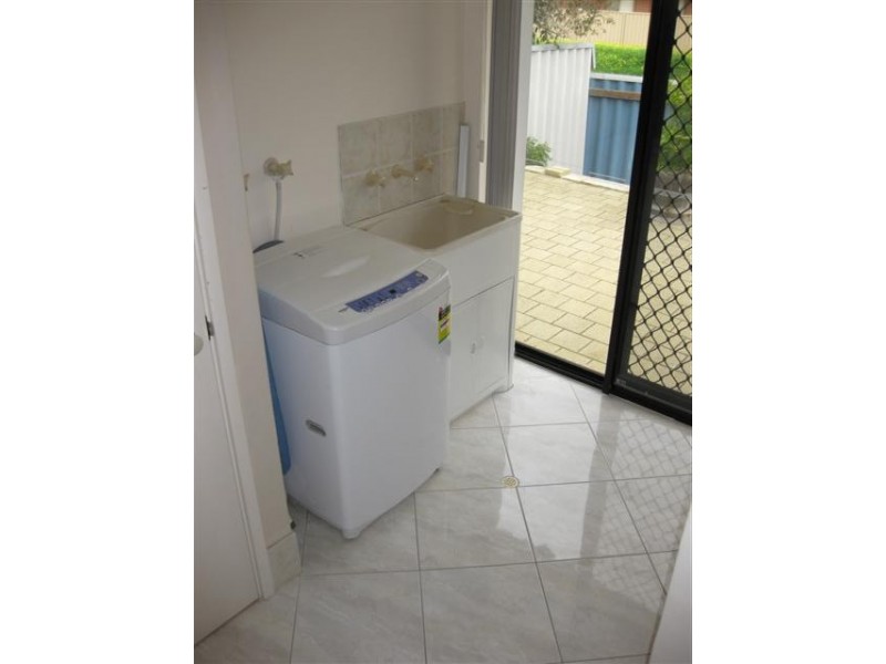 2 Cavenagh Court, Beckenham WA 6107