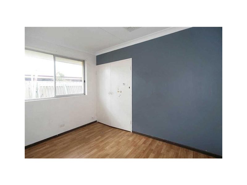 99 Harpenden Street, Huntingdale WA 6110