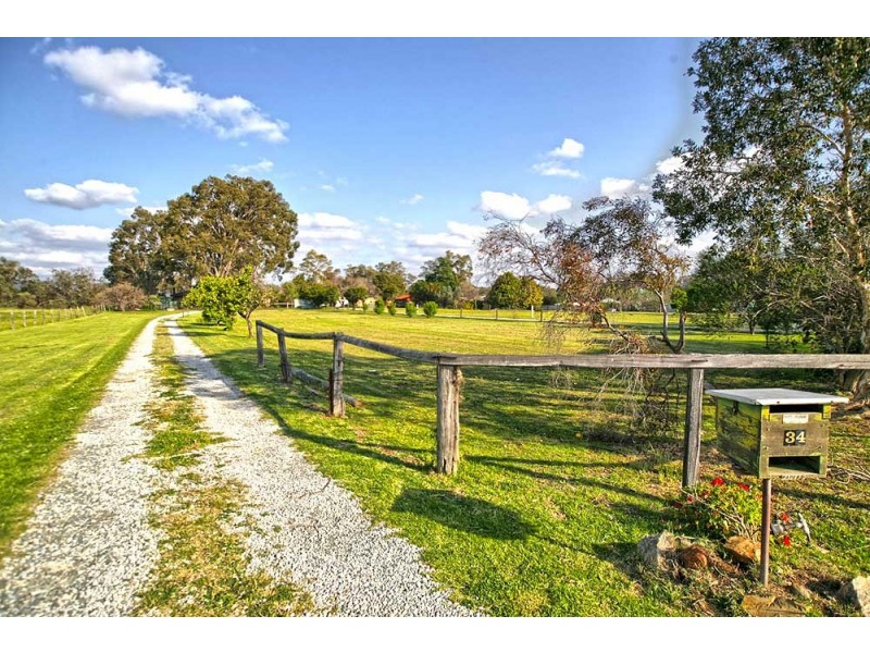 34 River Avenue, Maddington WA 6109