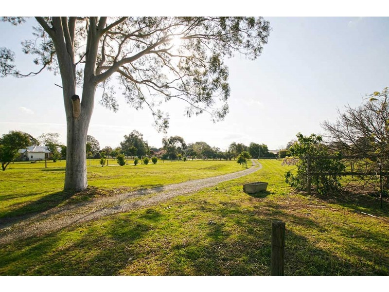 34 River Avenue, Maddington WA 6109